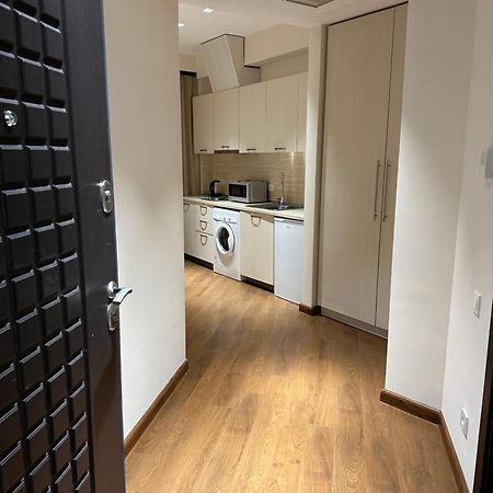 Beautiful Apartment In The Center Of 耶烈万 外观 照片
