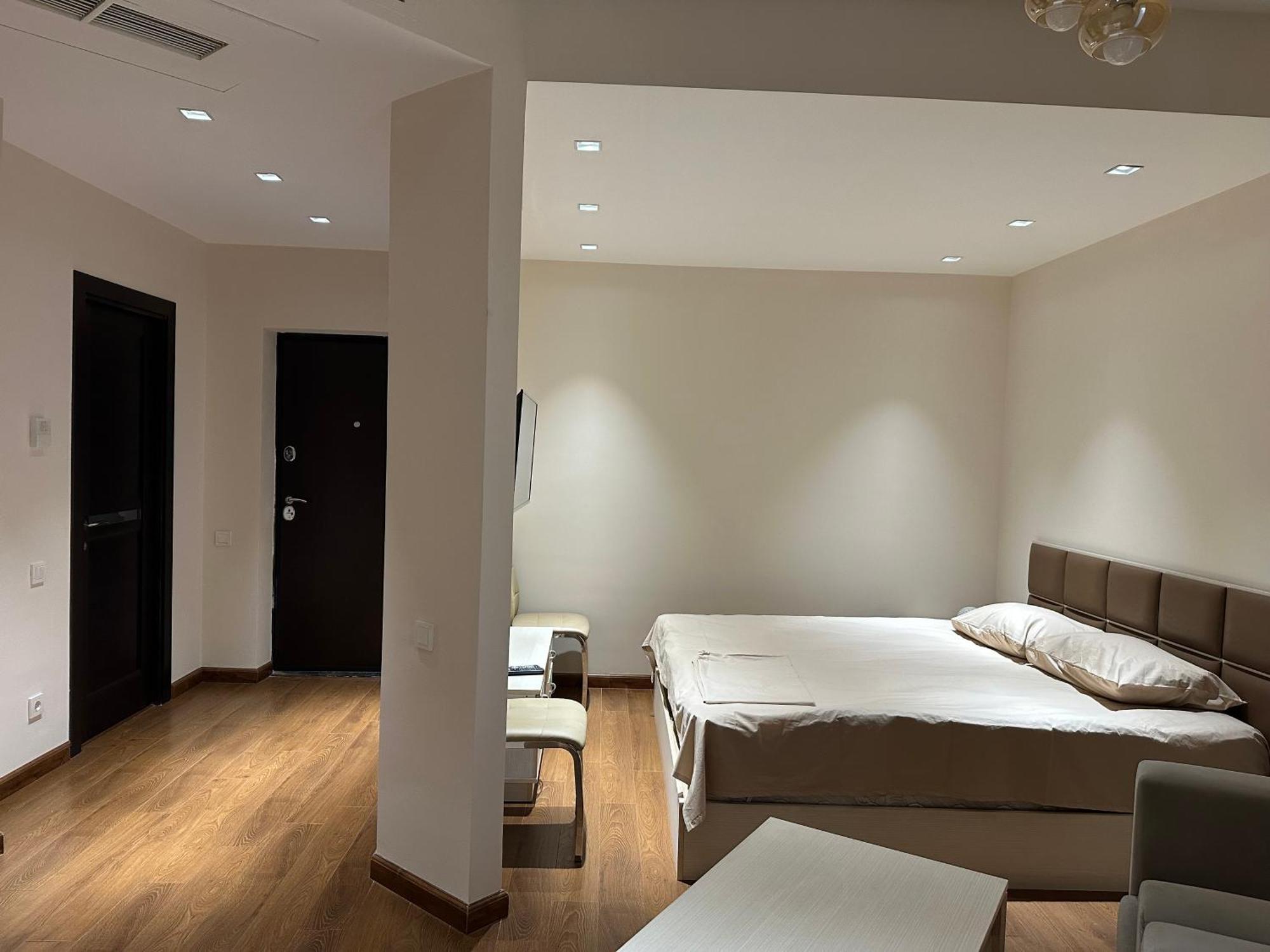 Beautiful Apartment In The Center Of 耶烈万 外观 照片