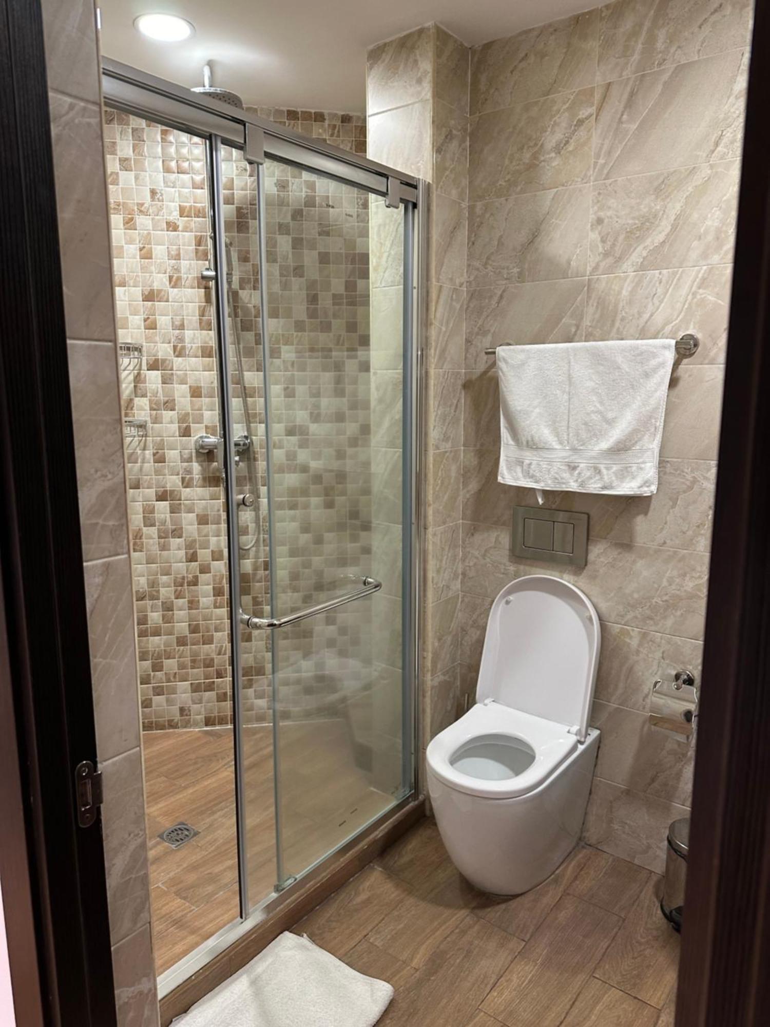 Beautiful Apartment In The Center Of 耶烈万 外观 照片