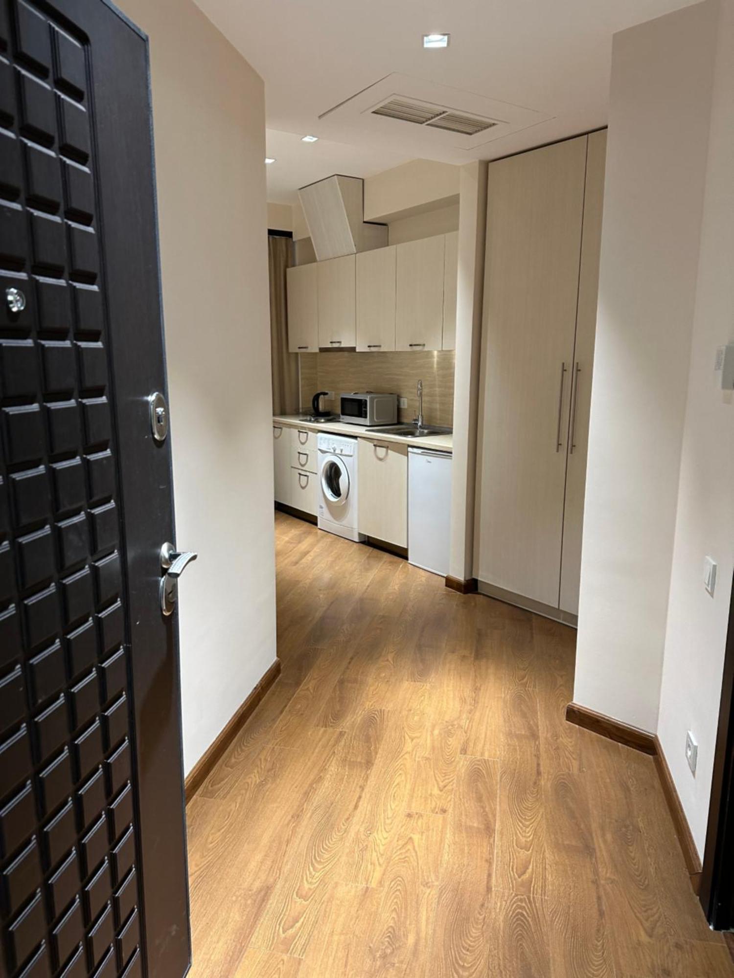 Beautiful Apartment In The Center Of 耶烈万 外观 照片